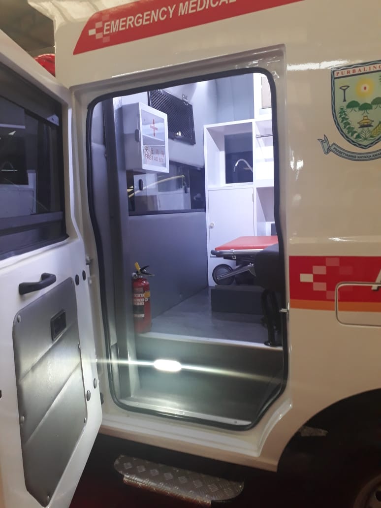 KAROSERI AMBULANCE DARI NEW ARMADA GROUP
